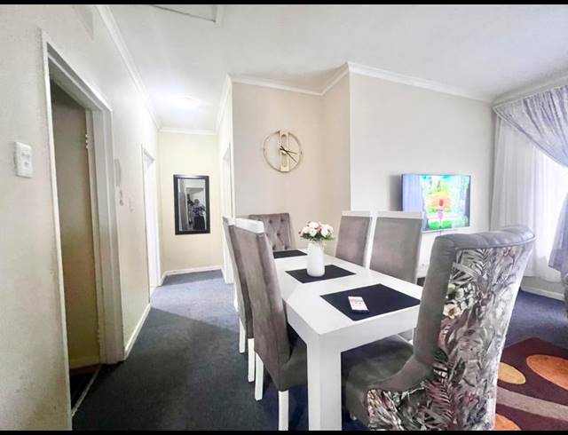 2 BEDROOM TOWNHOUSE FOR SALE IN BLACKRIDGE